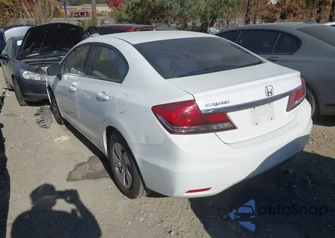 2014 Honda Civic Lx z USA, uszkodzony, nr VIN 19XFB2F55EE033867